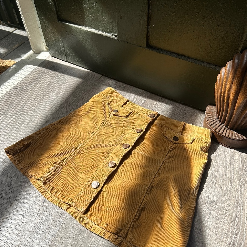 Corduroy BDG Mini Skirt Size 4